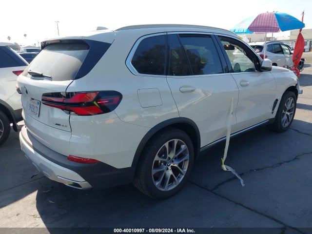 5UX13EU06R9T76647 BMW X5 Sdrive40i