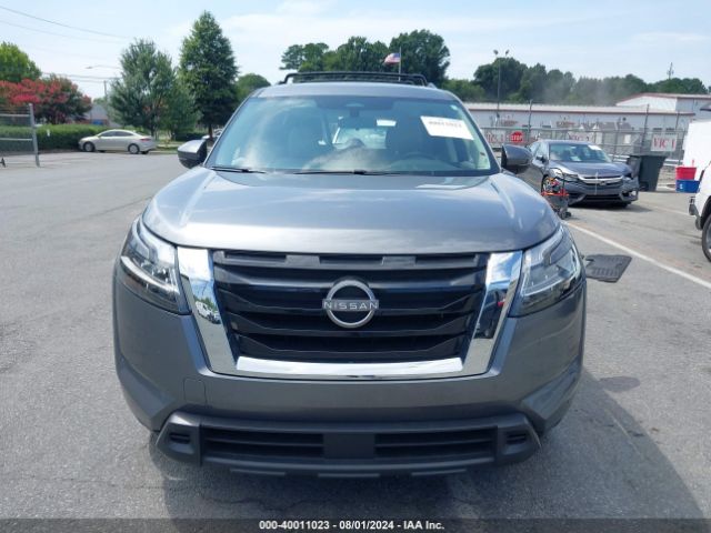 5N1DR3BB5NC208674 Nissan Pathfinder Sv 2wd