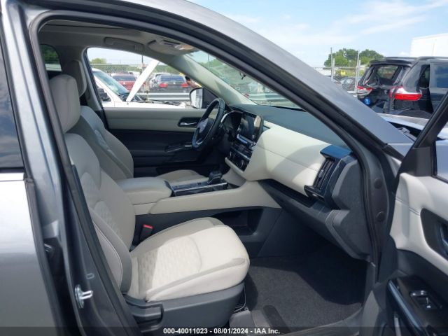 5N1DR3BB5NC208674 Nissan Pathfinder Sv 2wd