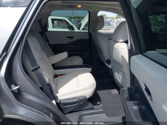 5N1DR3BB5NC208674 Nissan Pathfinder Sv 2wd