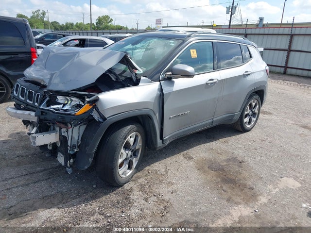 3C4NJCCB7LT140572 Jeep Compass Limited Fwd