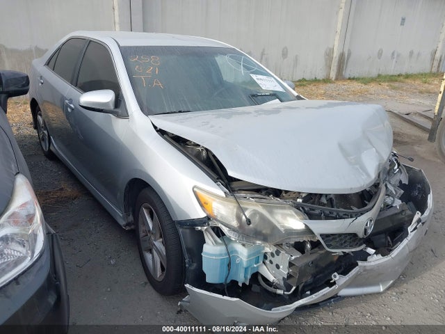 Toyota CAMRY SE 2014 4T1BF1FK2EU327730 головне зображення