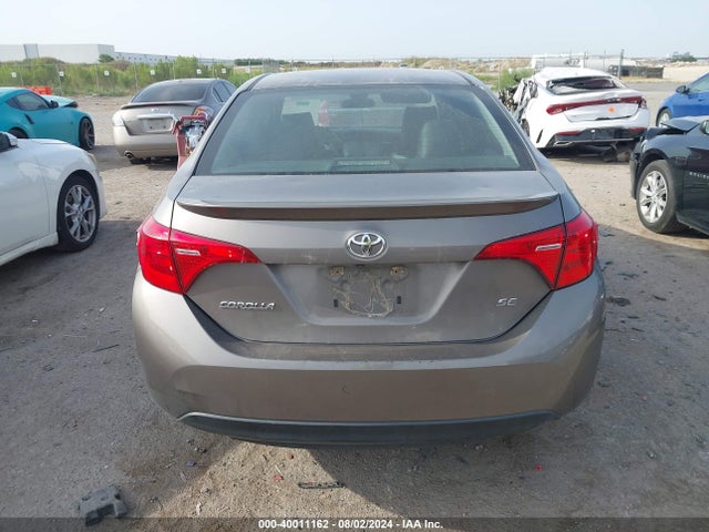 Toyota COROLLA SE 2017 5YFBURHE2HP665758 Image 16