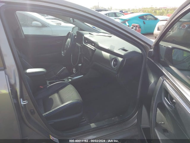 Toyota COROLLA SE 2017 5YFBURHE2HP665758 Image 5