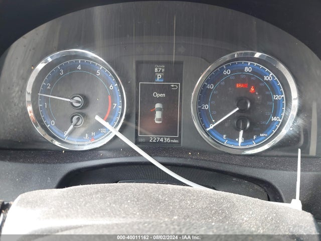 Toyota COROLLA SE 2017 5YFBURHE2HP665758 Image 7