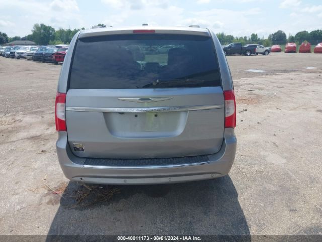 2C4RC1CG2FR608758 Chrysler Town & Country Touring-l