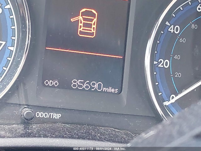 Toyota COROLLA LE 2019 5YFBURHE2KP861710 Image 15