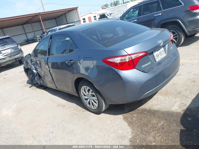 Toyota COROLLA LE 2019 5YFBURHE2KP861710 Image 3
