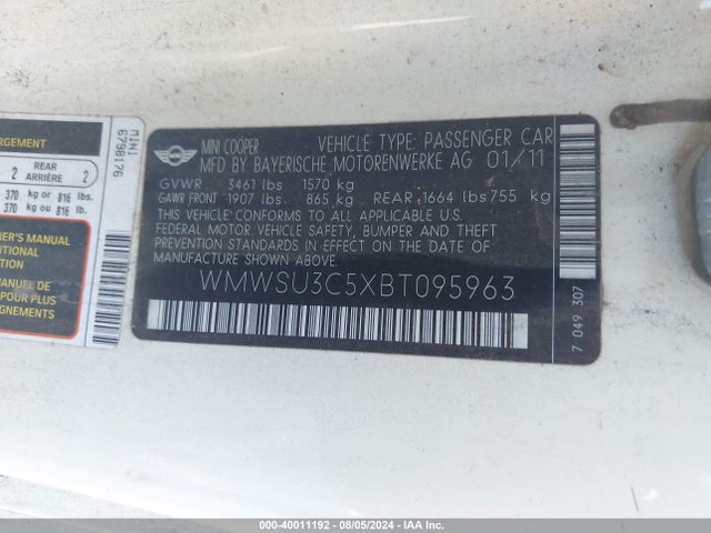 2011 MINI COOPER WMWSU3C5XBT095963 Photo 8