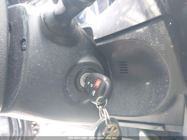 Toyota COROLLA SE 2018 5YFBURHE9JP757942 Image 11