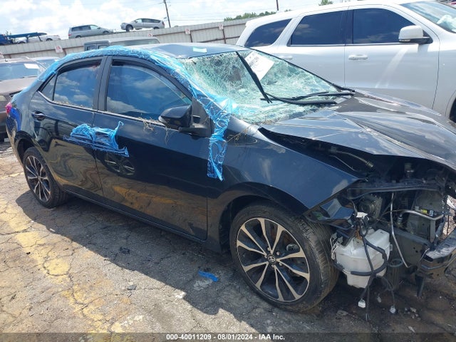 Toyota COROLLA SE 2018 5YFBURHE9JP757942 Image 13