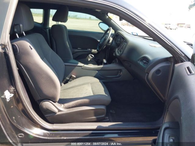 2C3CDZAG3GH107488 Dodge Challenger Sxt