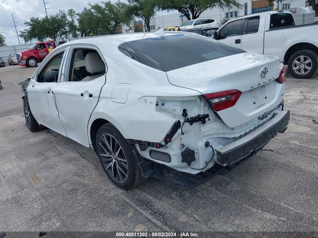 Toyota CAMRY XLE 2023 4T1F11AK9PU083598 Image 3