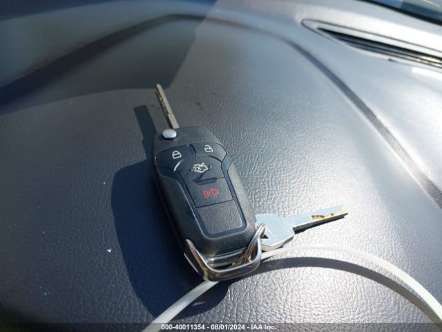 3FA6P0HD4GR390890 Ford FUSION SE