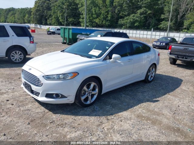 3FA6P0HD4GR390890 Ford FUSION SE