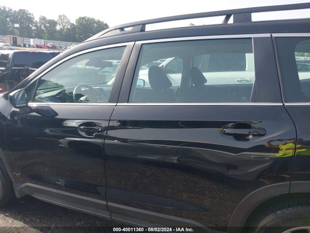 Subaru Ascent Base 8-passenger 2023 4S4WMAAD8P3409177 Image 14
