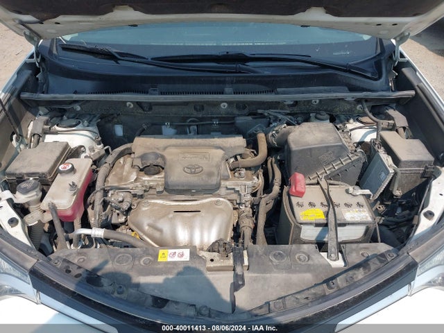 Toyota RAV4 LE 2017 JTMBFREV0HJ713910 Image 10