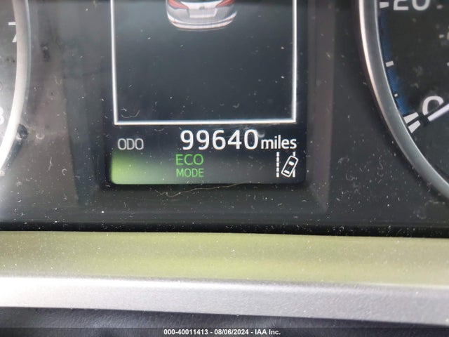 Toyota RAV4 LE 2017 JTMBFREV0HJ713910 Image 15