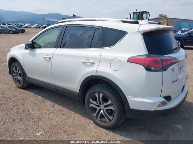 Toyota RAV4 LE 2017 JTMBFREV0HJ713910 Image 3