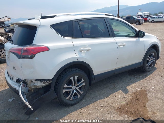 Toyota RAV4 LE 2017 JTMBFREV0HJ713910 Image 4
