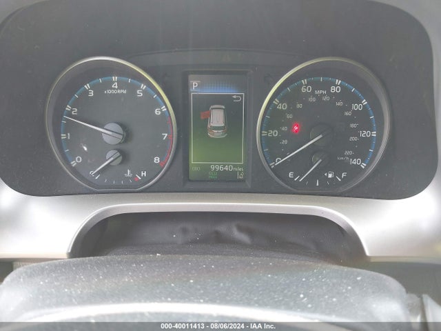 Toyota RAV4 LE 2017 JTMBFREV0HJ713910 Image 7