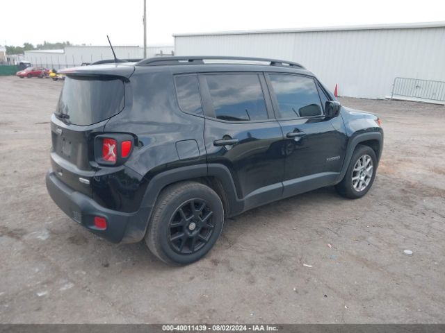 ZACNJABBXKPK23826 Jeep Renegade Latitude Fwd