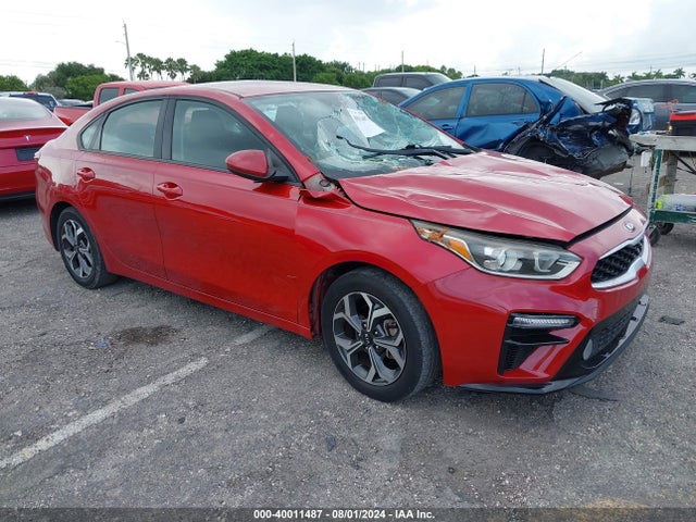 2019 3KPF24AD9KE013658 main image