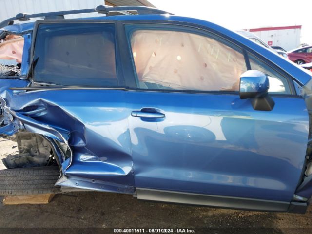 JF2SJAEC2JG447809 Subaru Forester 2.5i Premium