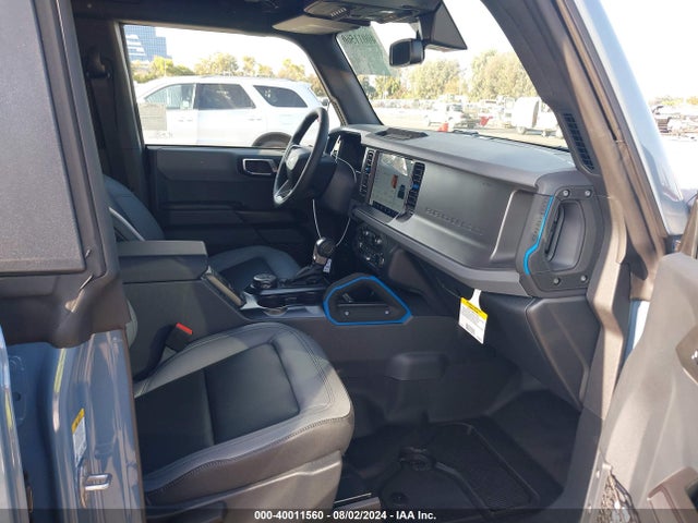 Ford Bronco Black Diamond 2024 1FMEE1BP0RLA69026 Image 5