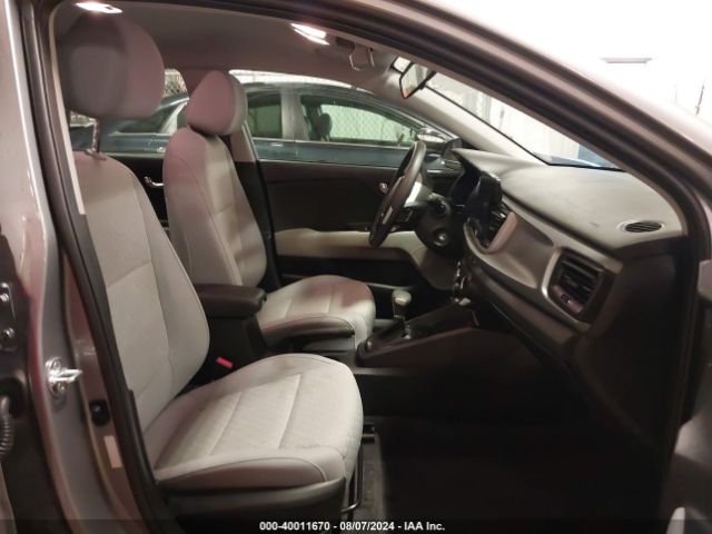 3KPA25AD5NE483108 KIA Rio 5-door S