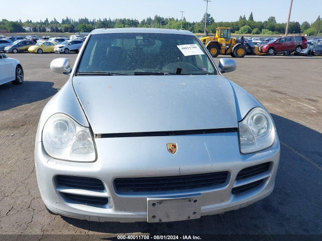 2005 PORSCHE CAYENNE WP1AB29PX5LA61872 Photo 5