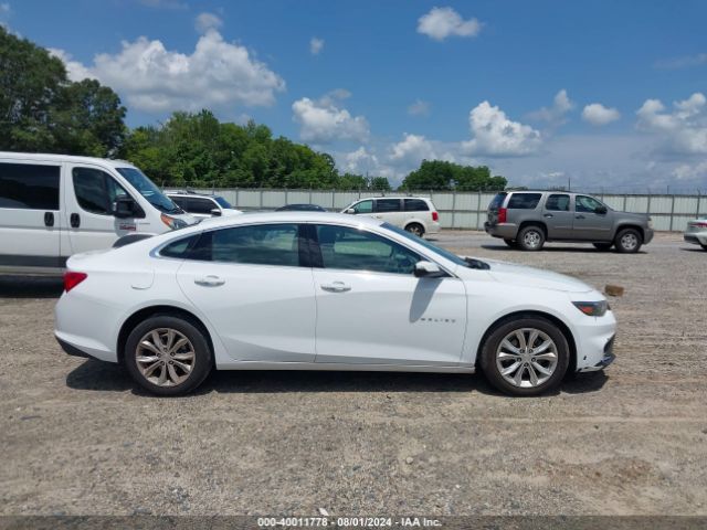 1G1ZD5ST3JF181358 Chevrolet MALIBU LT