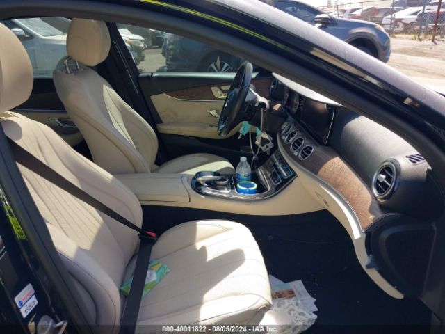 WDDZF4JB9HA058388 Mercedes-Benz E 300