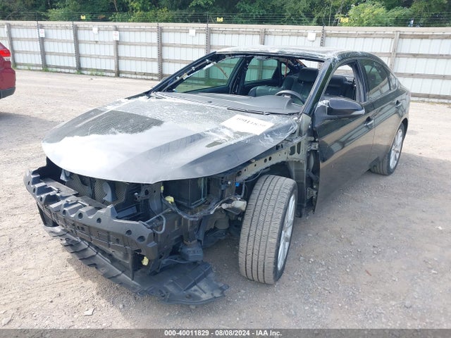 Toyota AVALON LIMITED 2014 4T1BK1EB9EU101150 Image 2