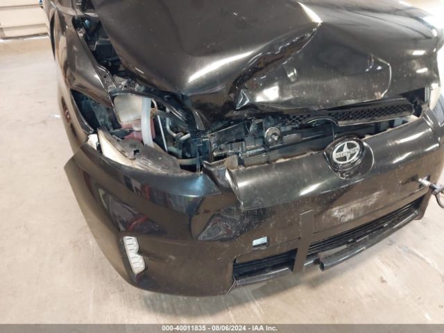 JTLZE4FEXEJ061798 Scion XB