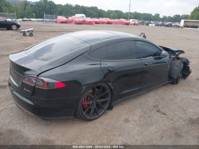 5YJSA1H29EFP62642 Tesla Model S P85d
