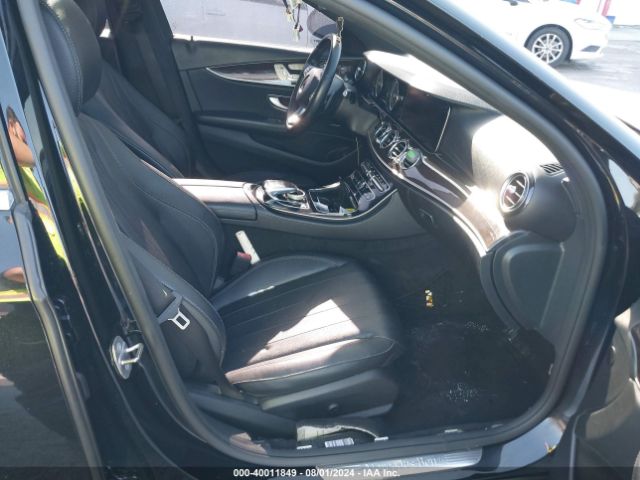 2017 MERCEDES-BENZ E 300 WDDZF4JB3HA042624 Photo 4