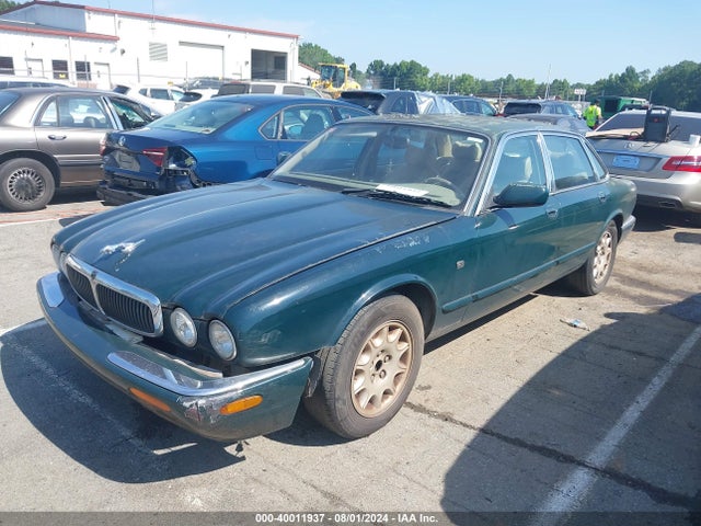 1999 JAGUAR XJ8 SAJHD1046XC867705 Photo 1