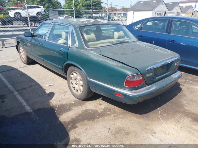 1999 JAGUAR XJ8 SAJHD1046XC867705 Photo 2