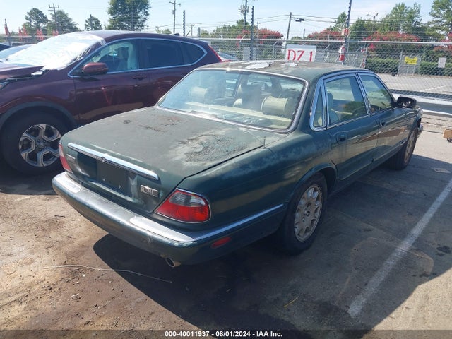 1999 JAGUAR XJ8 SAJHD1046XC867705 Photo 3