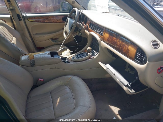 1999 JAGUAR XJ8 SAJHD1046XC867705 Photo 4