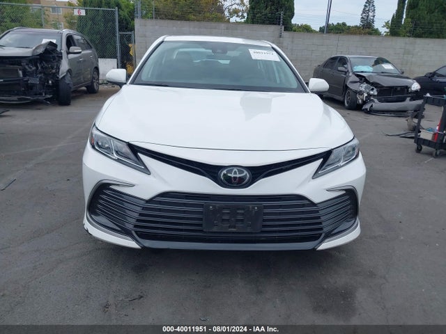 Toyota CAMRY LE 2022 4T1C11AK6NU039199 Image 12