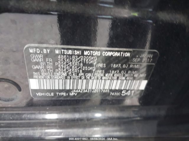 JA4AZ3A31JZ017885 Mitsubishi Outlander Se