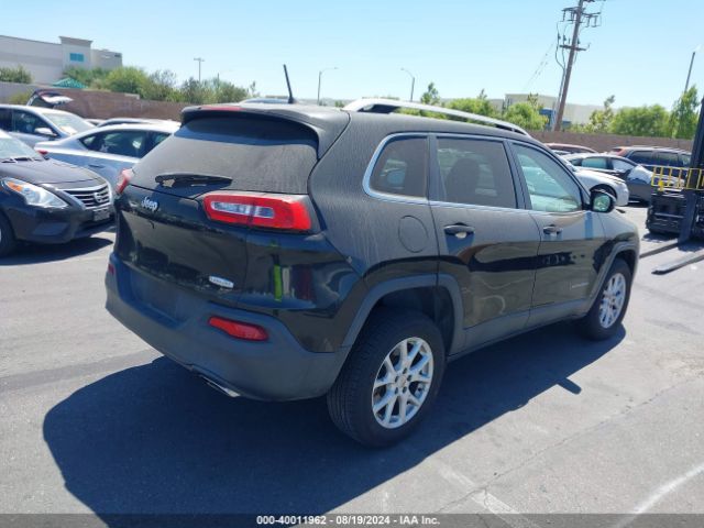 1C4PJLCS4GW222574 Jeep Cherokee Latitude