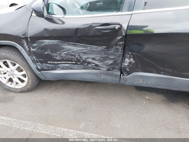 1C4PJLCS4GW222574 Jeep Cherokee Latitude