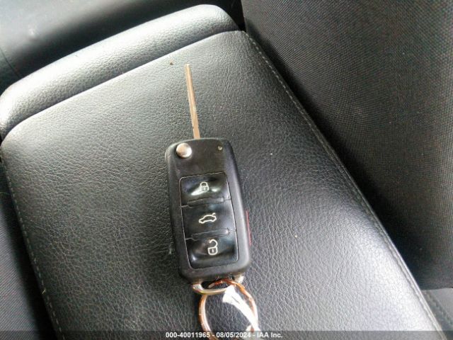 3VW2K7AJ4FM244790 Volkswagen Jetta 2.0l S