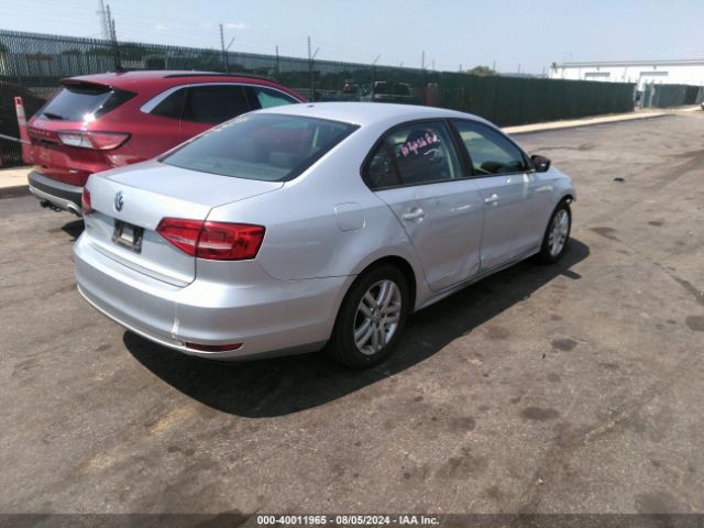 3VW2K7AJ4FM244790 Volkswagen Jetta 2.0l S