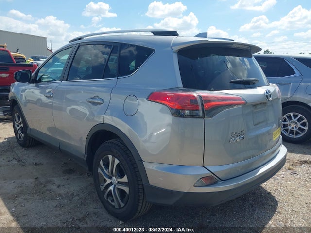 Toyota RAV4 LE 2016 2T3ZFREV7GW252493 Image 3
