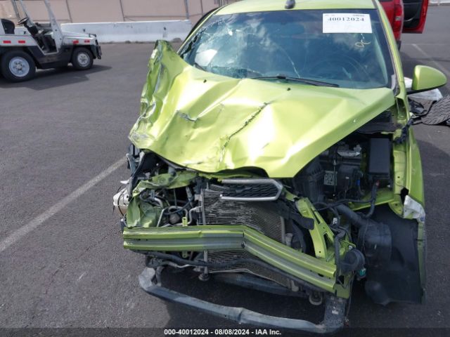 KL8CD6S94EC409603 Chevrolet Spark 1lt Auto