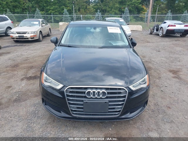 Audi A3 2.0t Premium 2015 WAUBFGFF4F1132593 Image 12